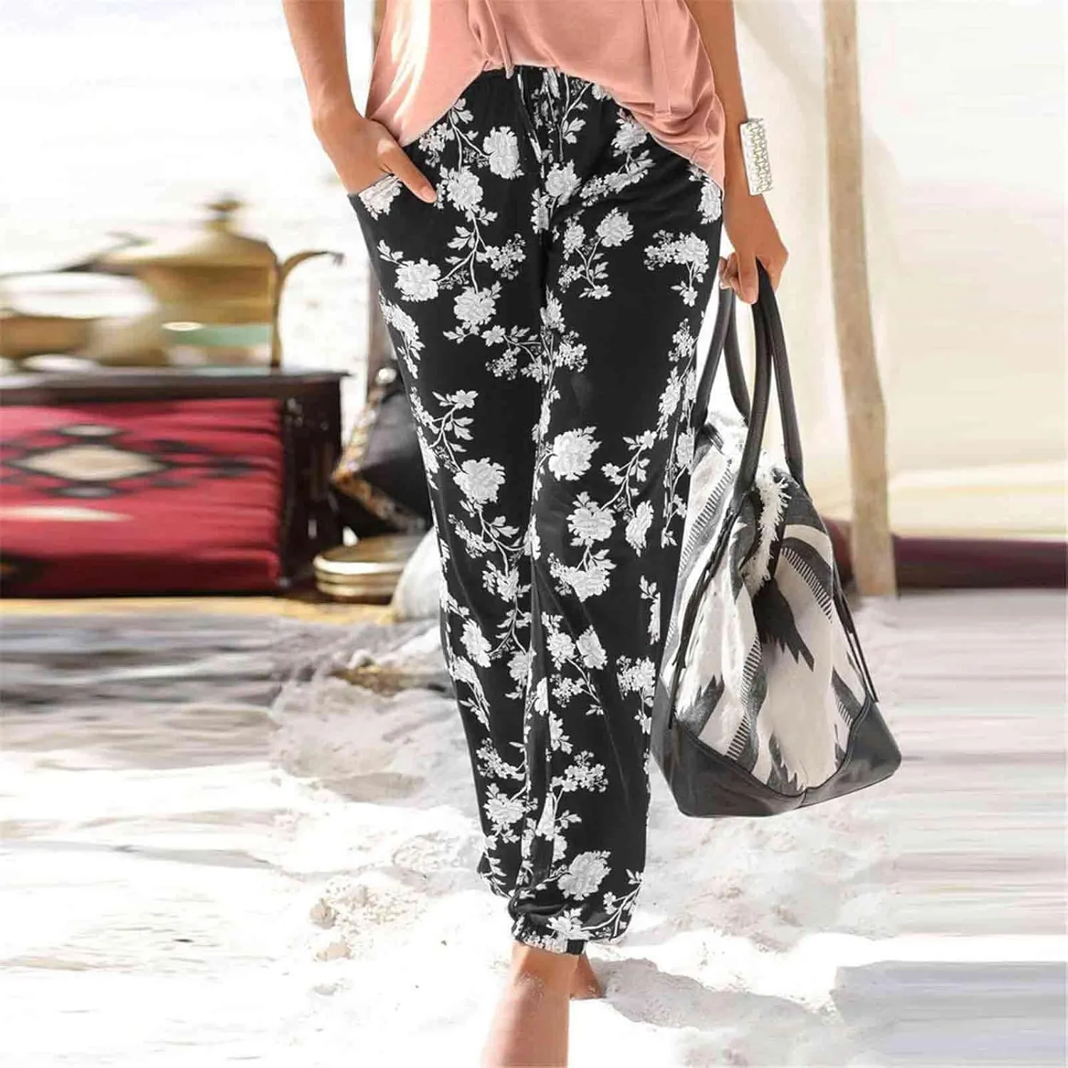 Women's High Waisted Pants Cinch Bottom Summer Lightweight Boho Pants Tapered Elastic Waist Casual Trousers with Pockets
